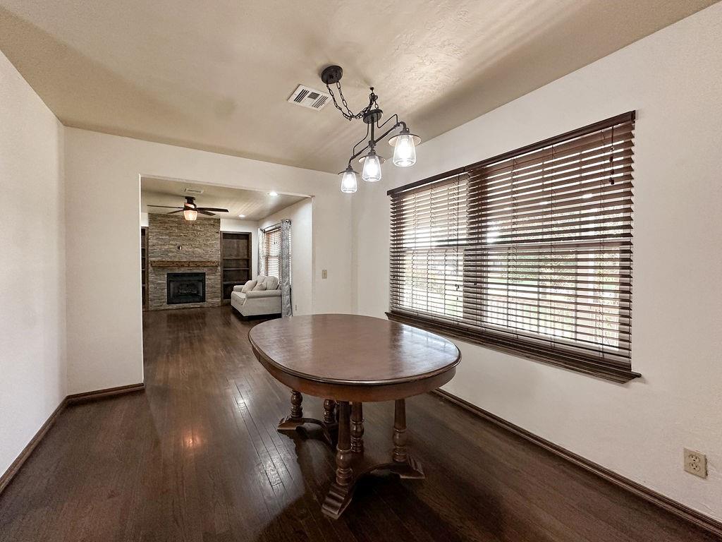 710 N Vernon Avenue Property Photo 13