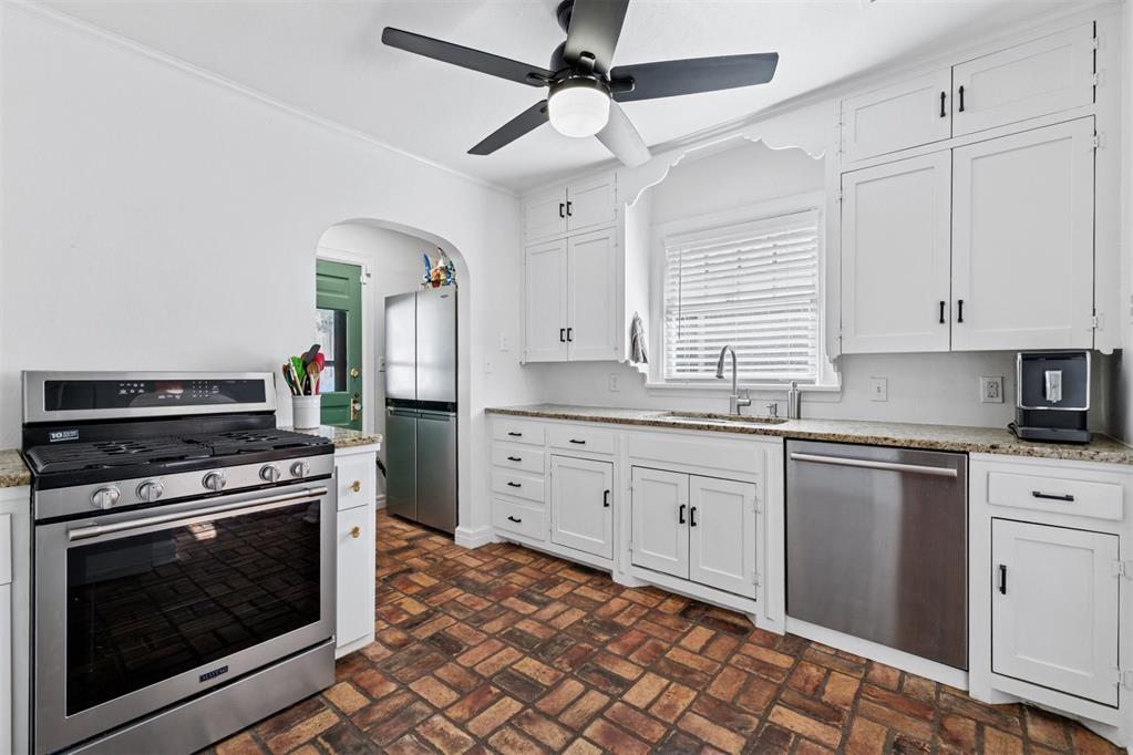 908 Nw 41st Street Property Photo 14