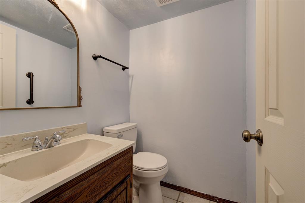 1724 N Fordson Avenue Property Photo 21