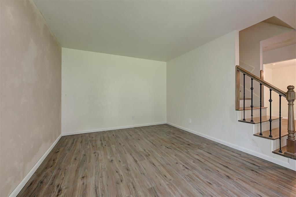 1724 N Fordson Avenue Property Photo 24