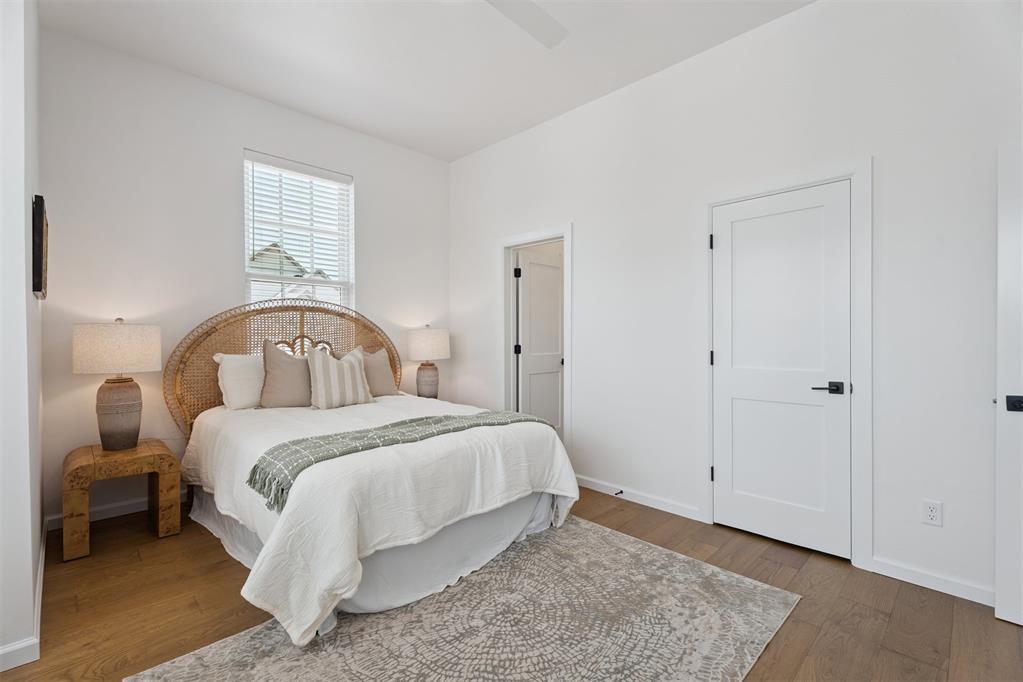18817 Selah Way Property Photo 29