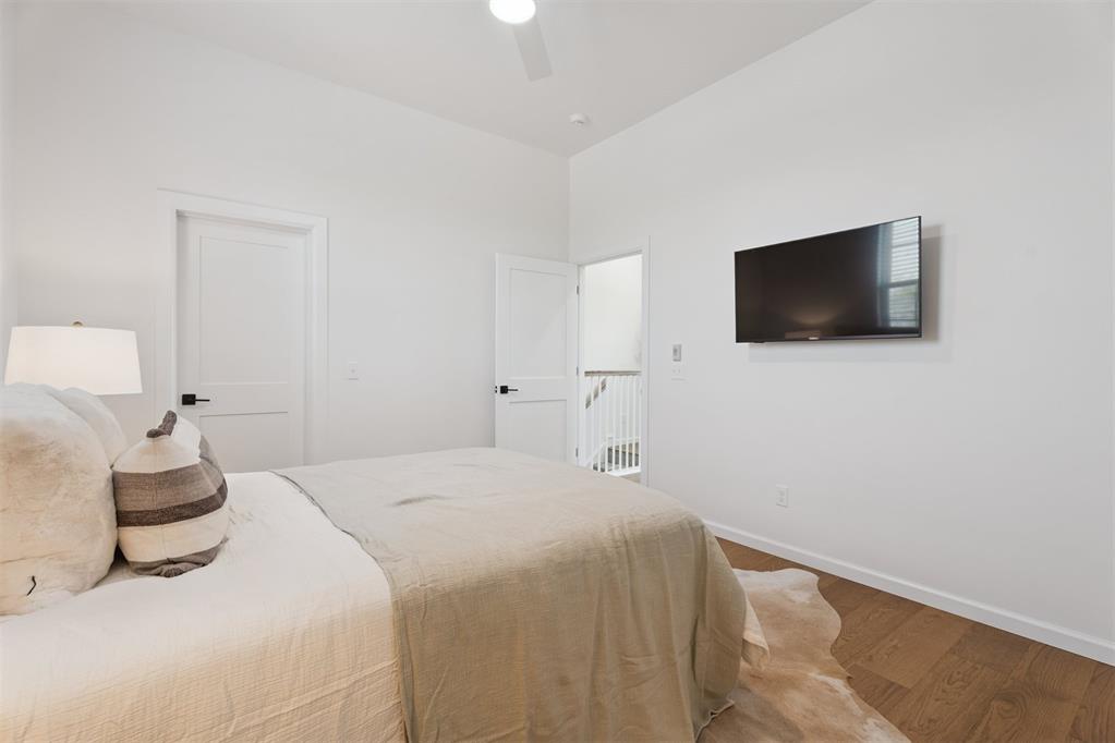 18817 Selah Way Property Photo 34