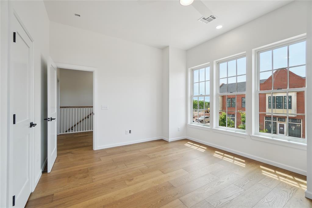 18817 Selah Way Property Photo 46