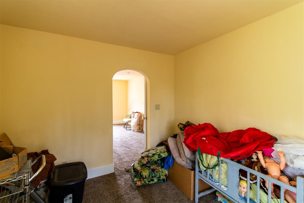 1129 W Park Place Property Photo 11