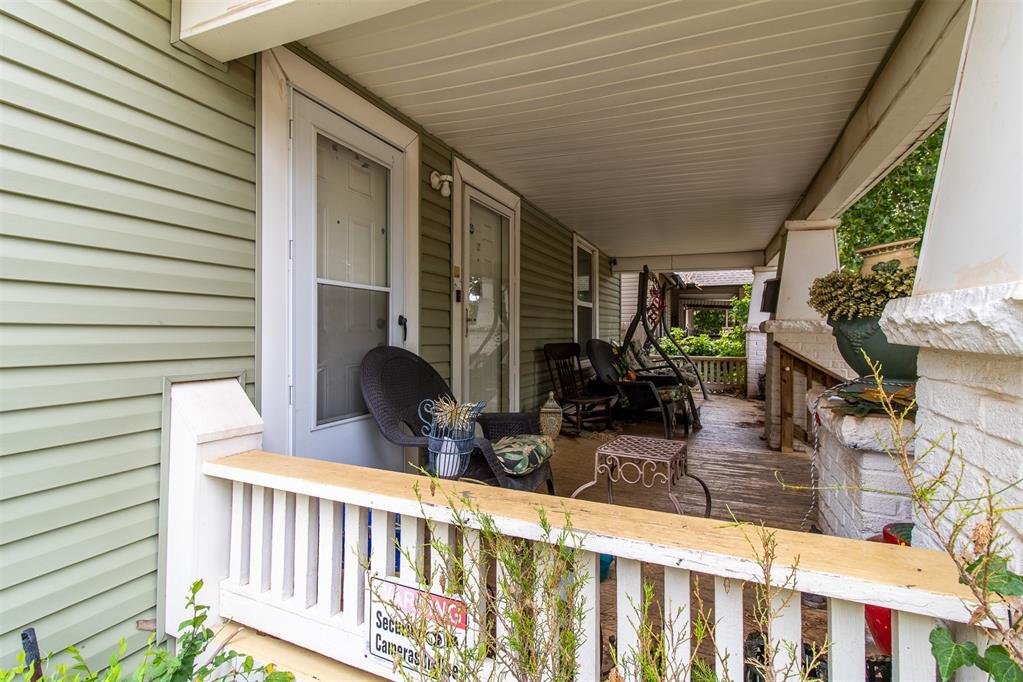 1129 W Park Place Property Photo 18