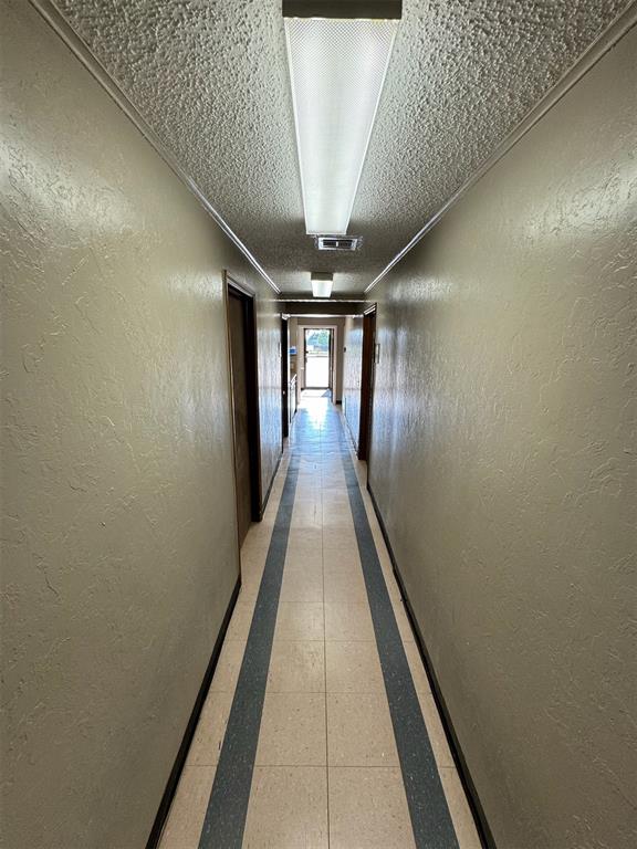 2024 Ruhl Drive Property Photo 5