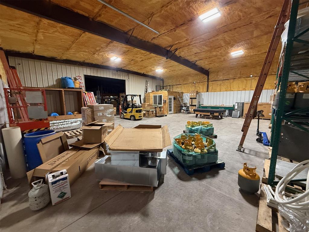 2024 Ruhl Drive Property Photo 17