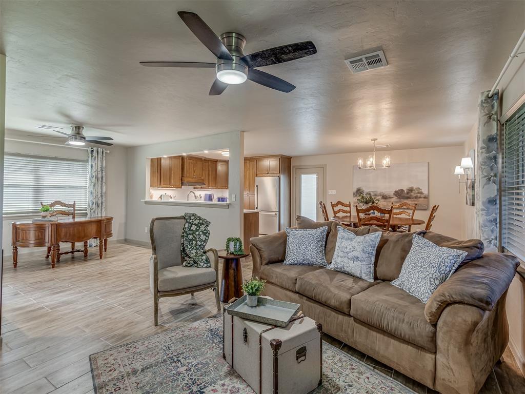 708 S Basket Street Property Photo 1