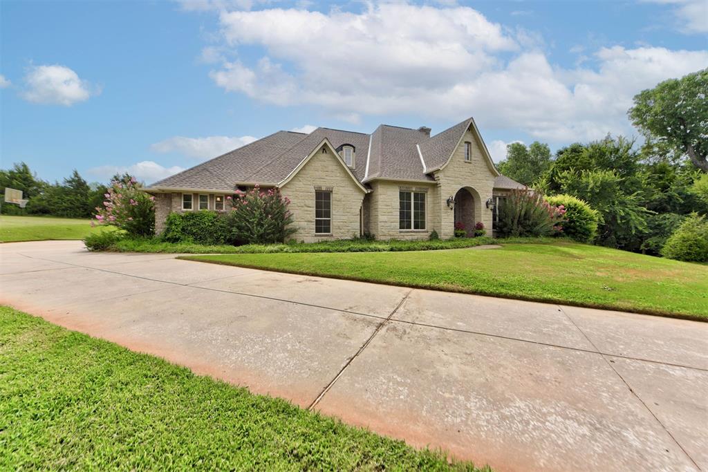 20400 Deer Hollow Drive Property Photo 2