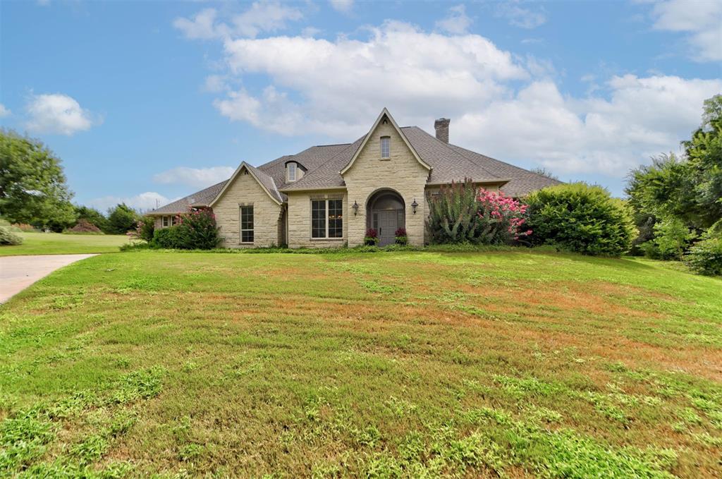 20400 Deer Hollow Drive Property Photo 3