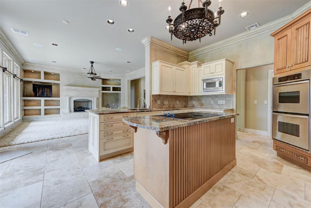 20400 Deer Hollow Drive Property Photo 18