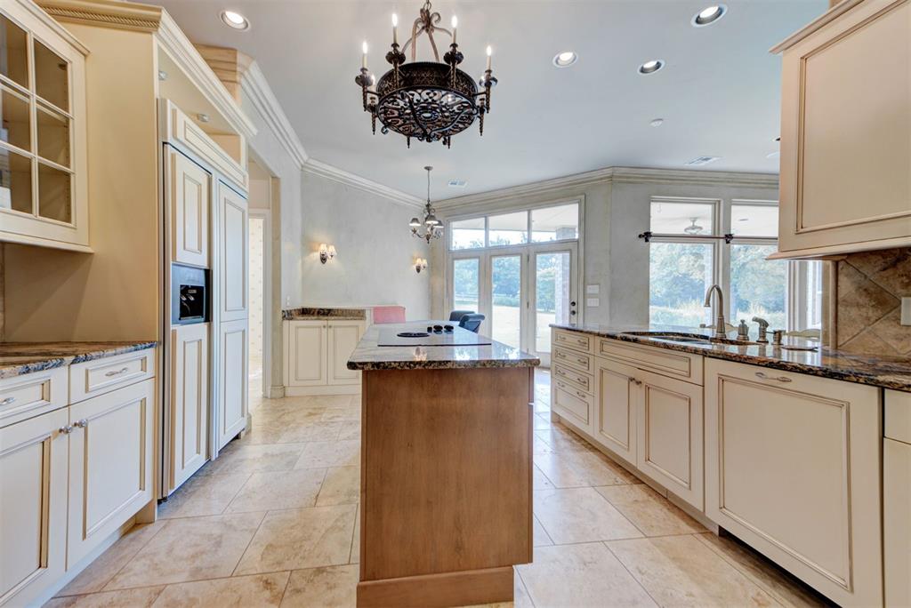 20400 Deer Hollow Drive Property Photo 20