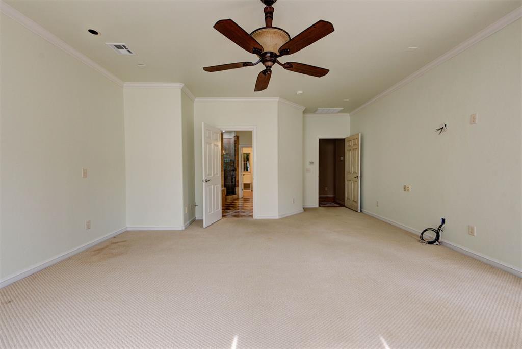 20400 Deer Hollow Drive Property Photo 25