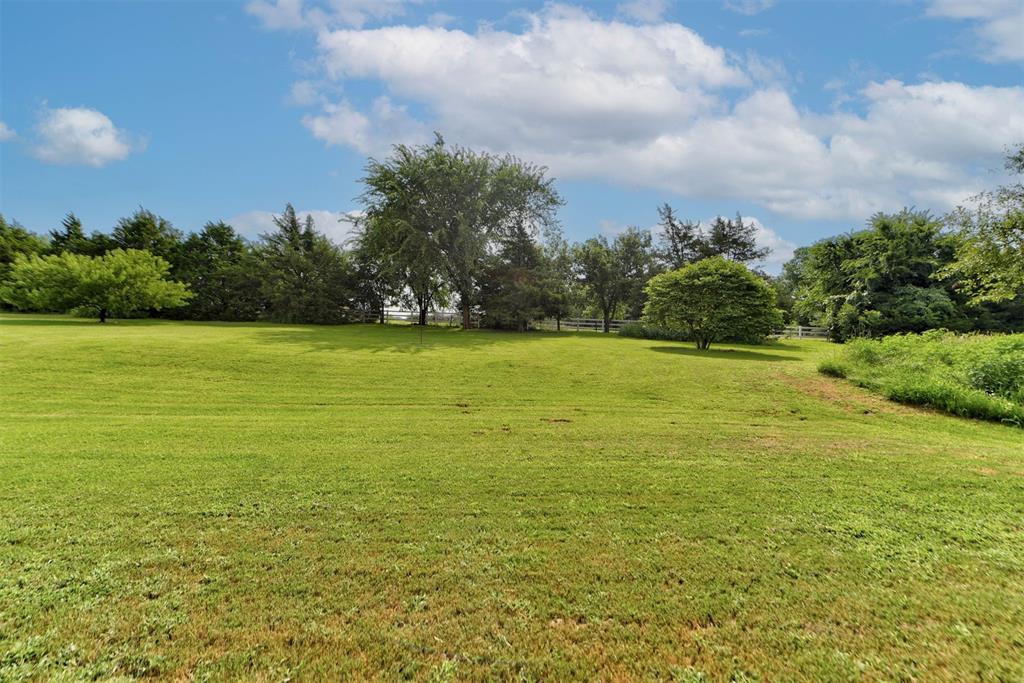 20400 Deer Hollow Drive Property Photo 46