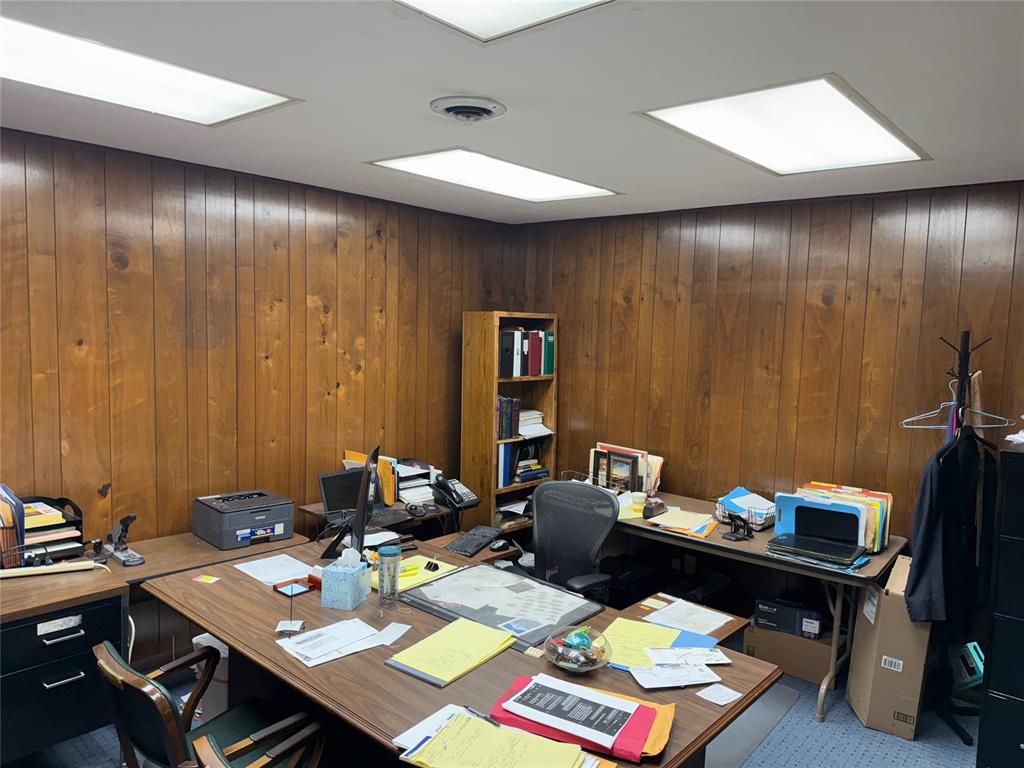 107 S Wewoka Avenue Property Photo 7