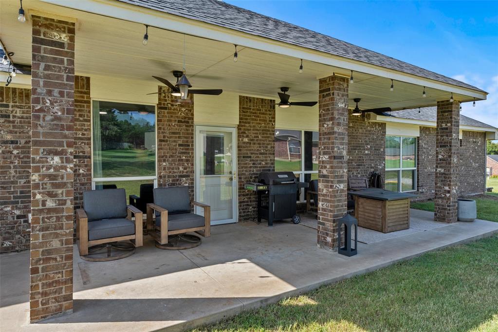 5865 Oak Tree Terrace Property Photo 32