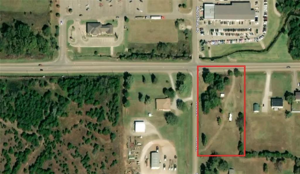 102 S Industrial Road Property Photo 1
