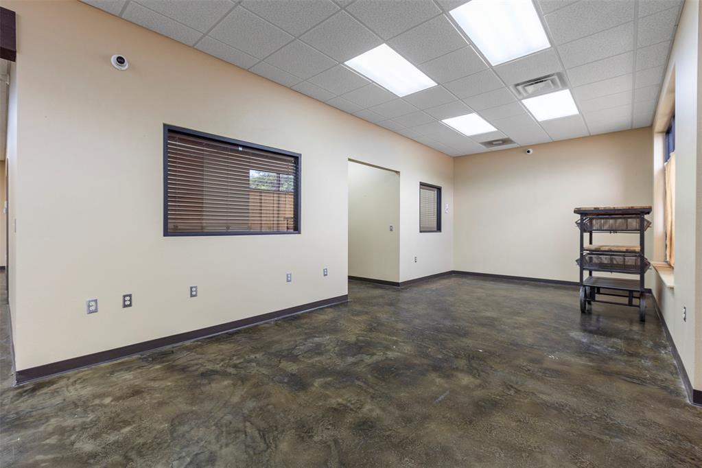 800 Fir Street Property Photo 18