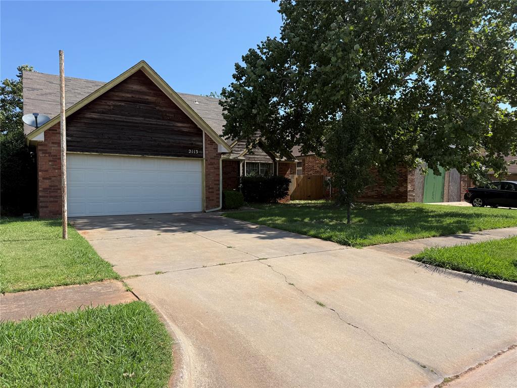 2113 Ne 9th Street Property Photo 1
