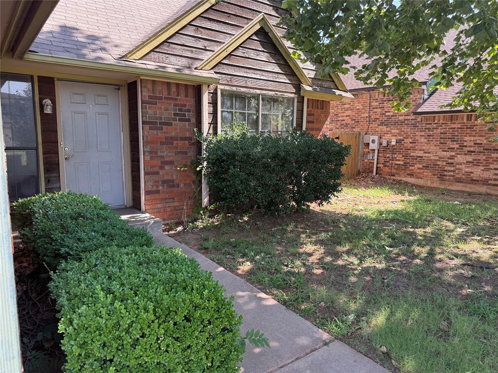 2113 Ne 9th Street Property Photo 3