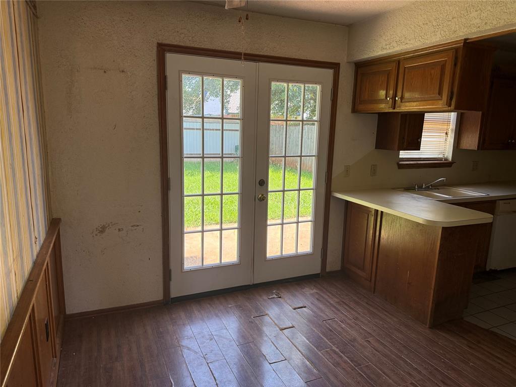 2113 Ne 9th Street Property Photo 6