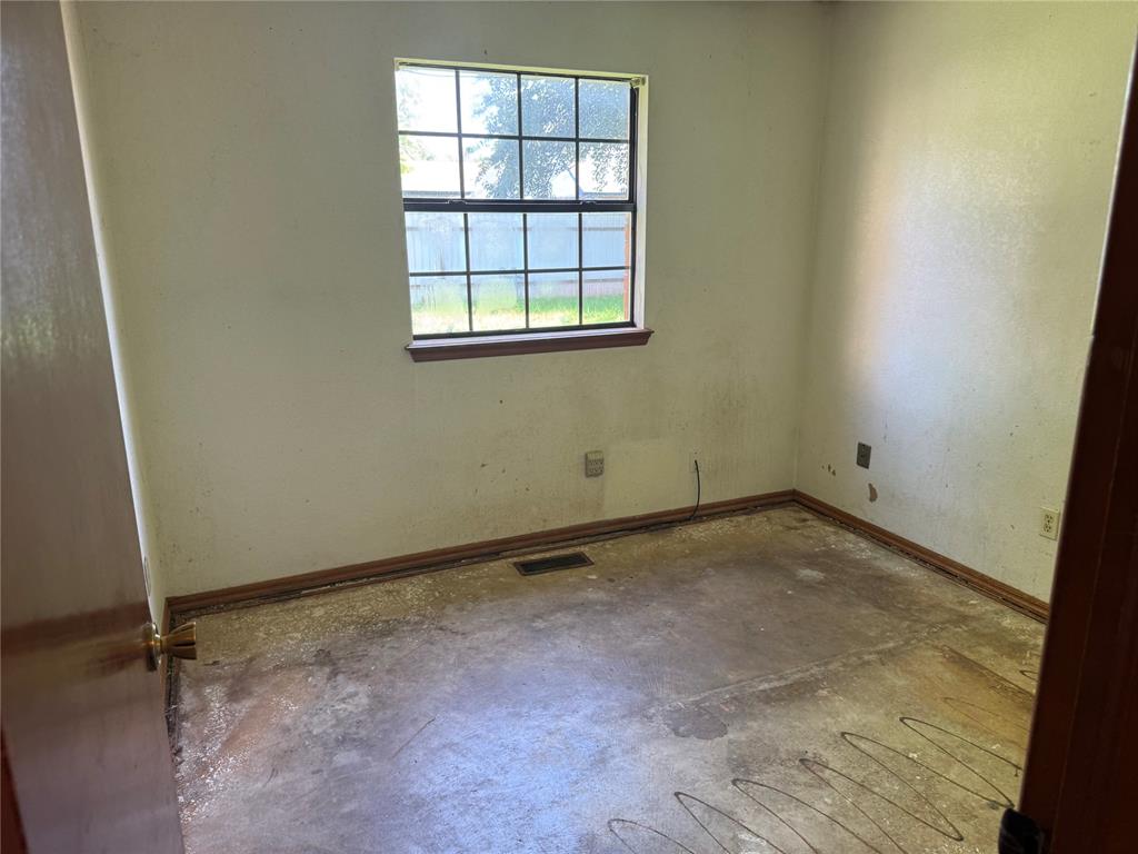 2113 Ne 9th Street Property Photo 9