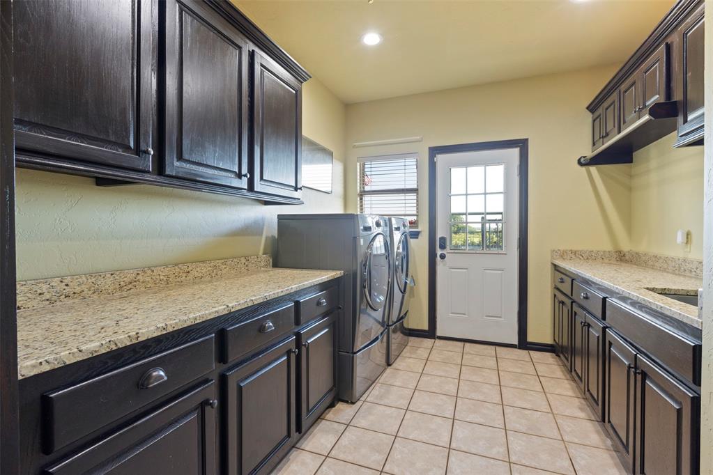 7941 E Sorghum Mill Road Property Photo 34