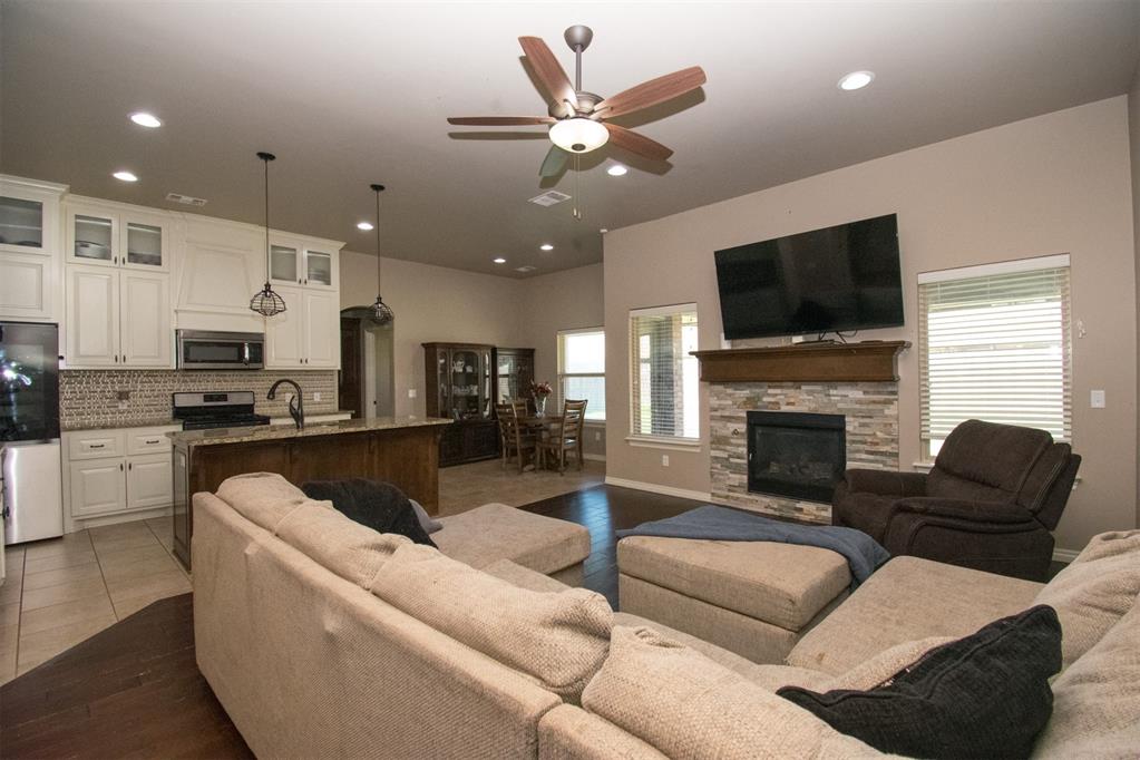 10217 Sw 24th Street Property Photo 6