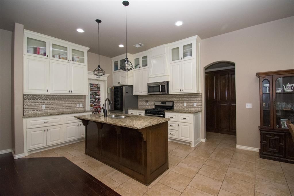 10217 Sw 24th Street Property Photo 8