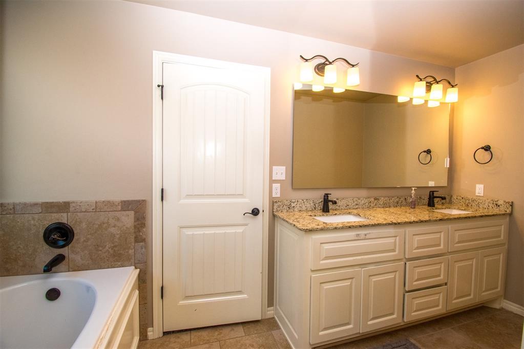 10217 Sw 24th Street Property Photo 13