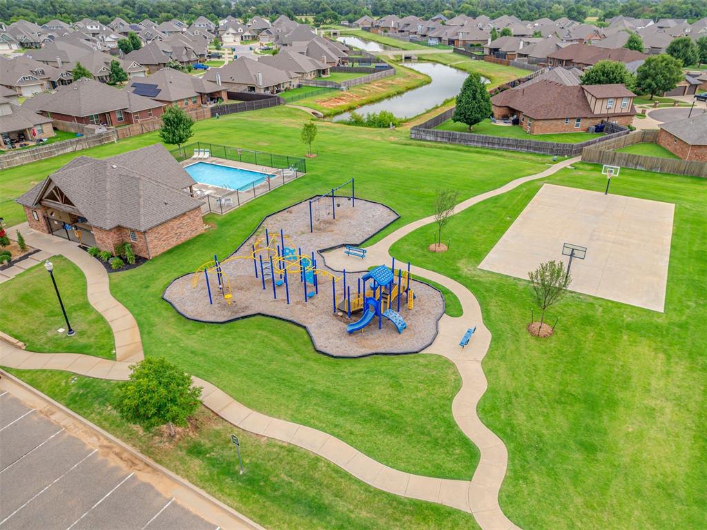 10217 Sw 24th Street Property Photo 31