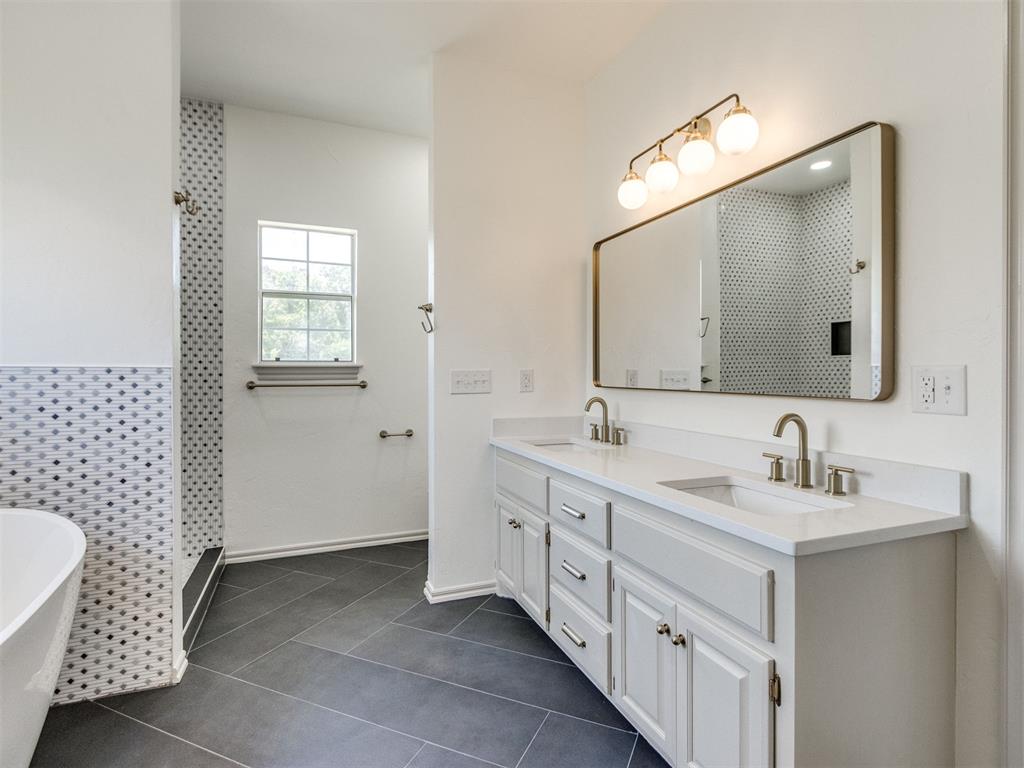 4217 Maxine Drive Property Photo 13
