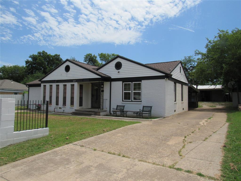 1316 Hillcrest Road Property Photo 1