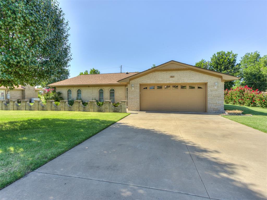707 W Van Buren Street Property Photo 1