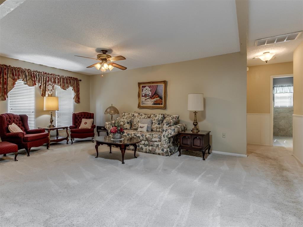707 W Van Buren Street Property Photo 8