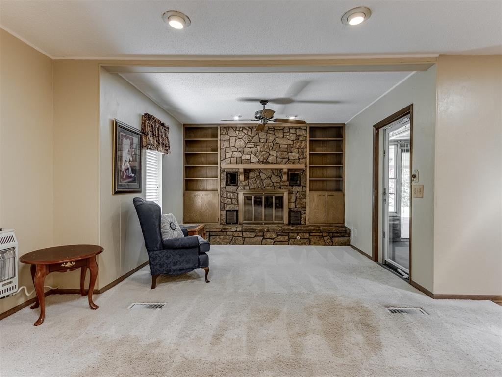 707 W Van Buren Street Property Photo 12