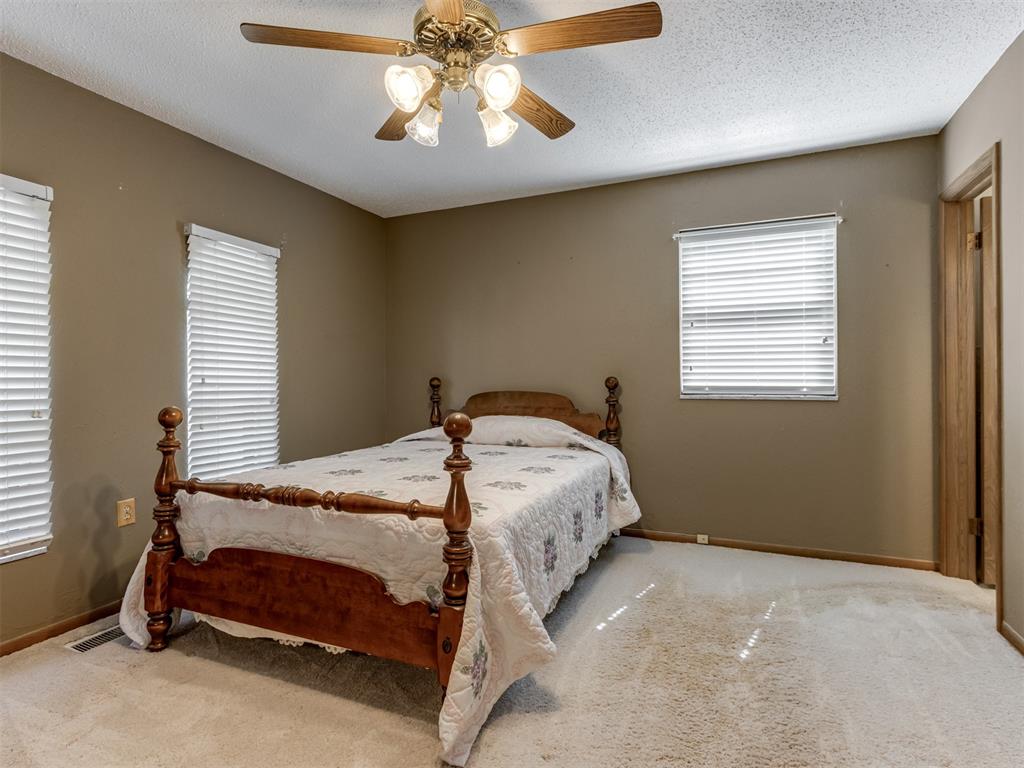 707 W Van Buren Street Property Photo 20