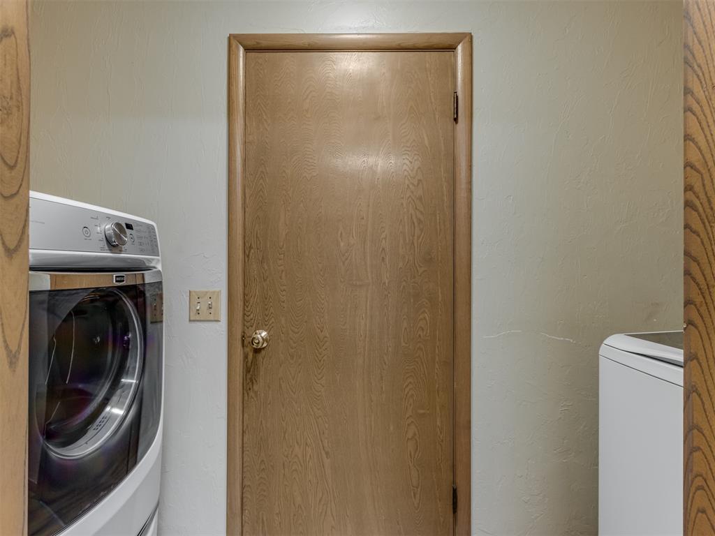 707 W Van Buren Street Property Photo 30