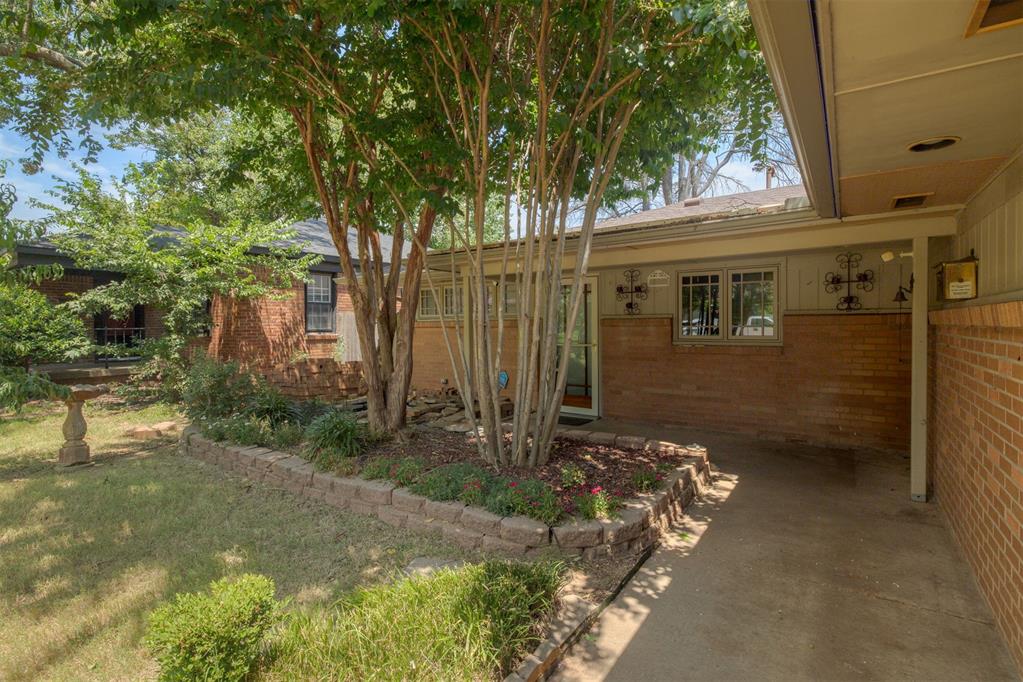 1311 W Mckinley Avenue Property Photo 2
