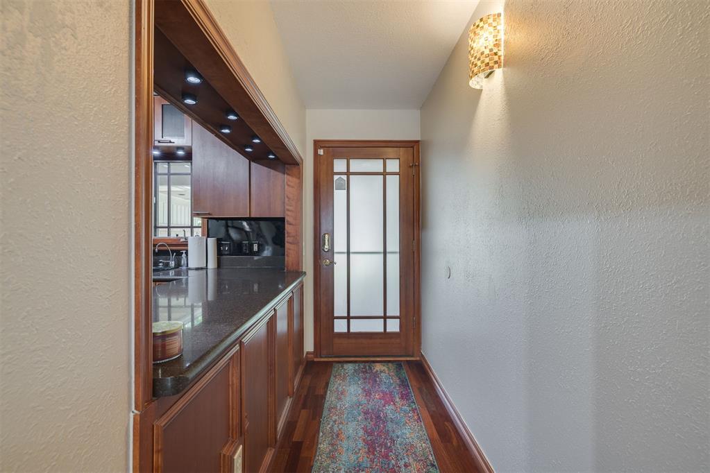 1311 W Mckinley Avenue Property Photo 5