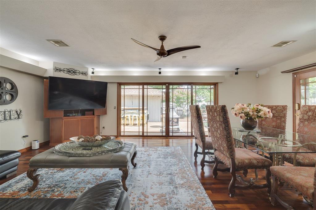 1311 W Mckinley Avenue Property Photo 6