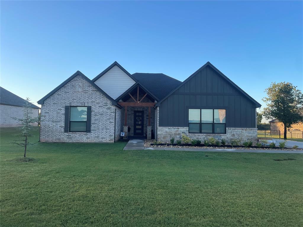 2247 Jackson Lane Property Photo 1