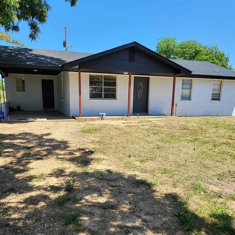 11402 Ns 3660 Road Property Photo 1