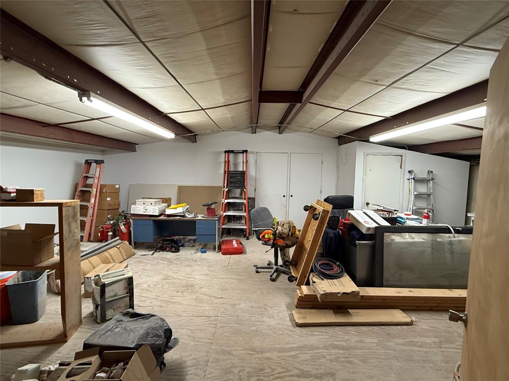 517 N Washington Avenue Property Photo 6