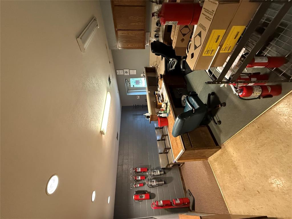 517 N Washington Avenue Property Photo 12