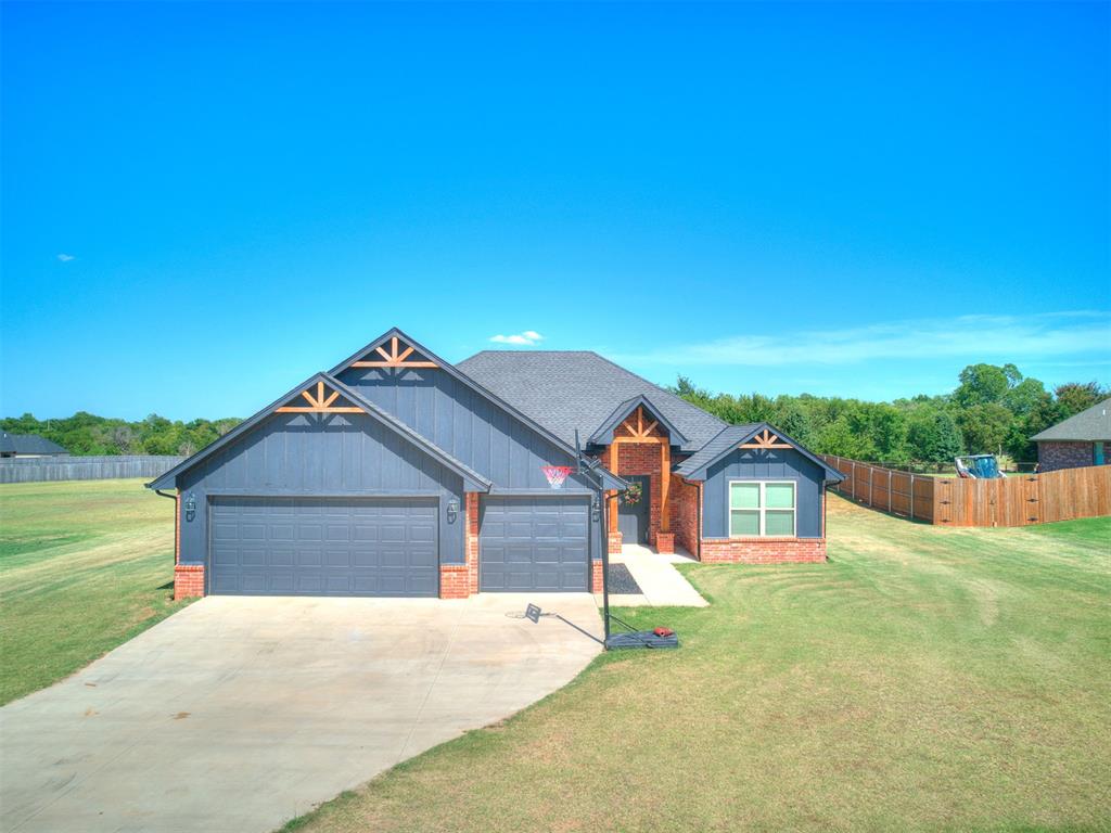 921 Red Rock Road Property Photo 1