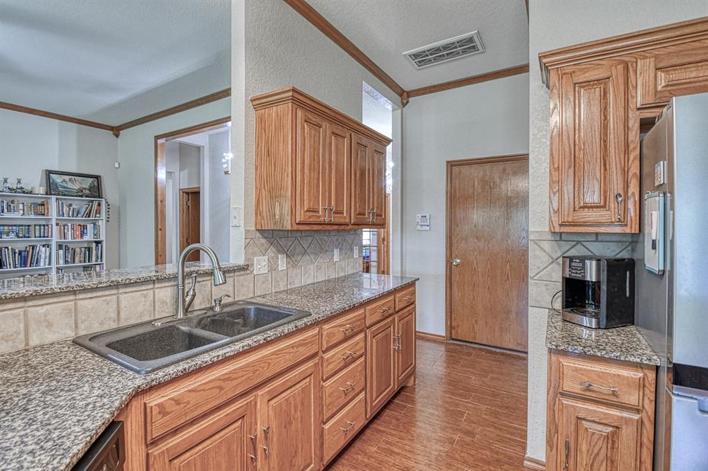 112 Ridge Lake Blvd Property Photo 23