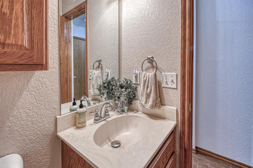 112 Ridge Lake Blvd Property Photo 26