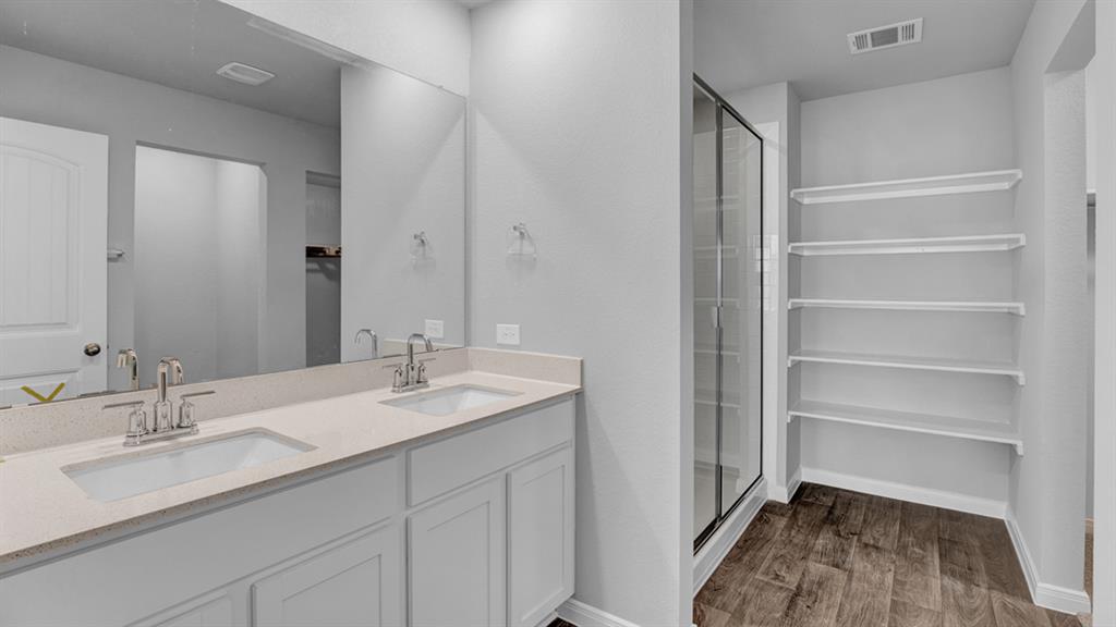 10709 Red Thistle Drive Property Photo 16