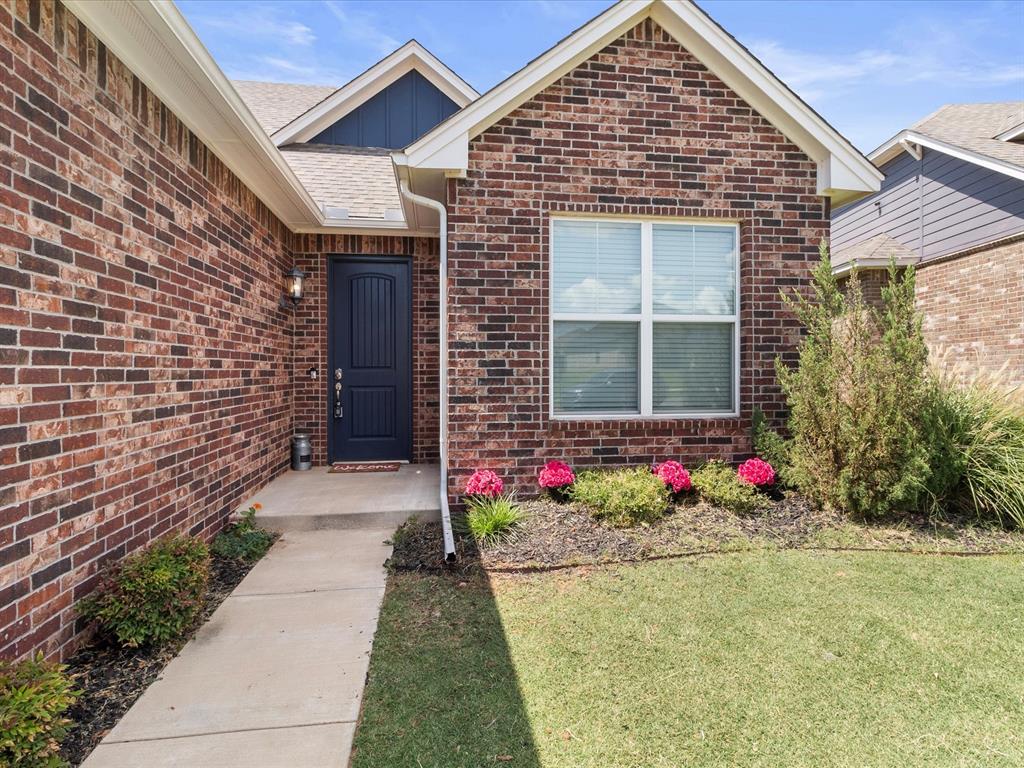 1605 Pendleton Place Property Photo 1